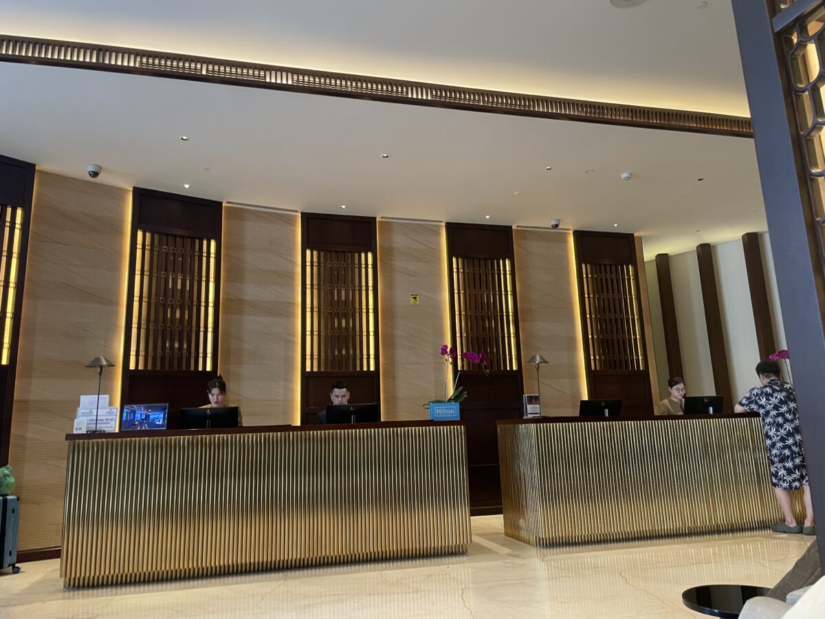 ヒルトンダナンに到着